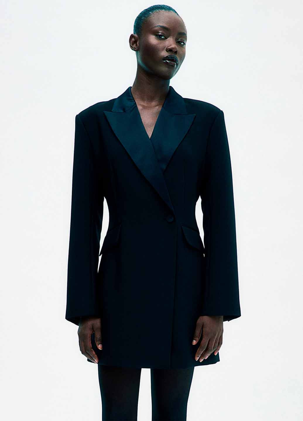 Черное кэжуал платье платье-жакет H&M однотонное