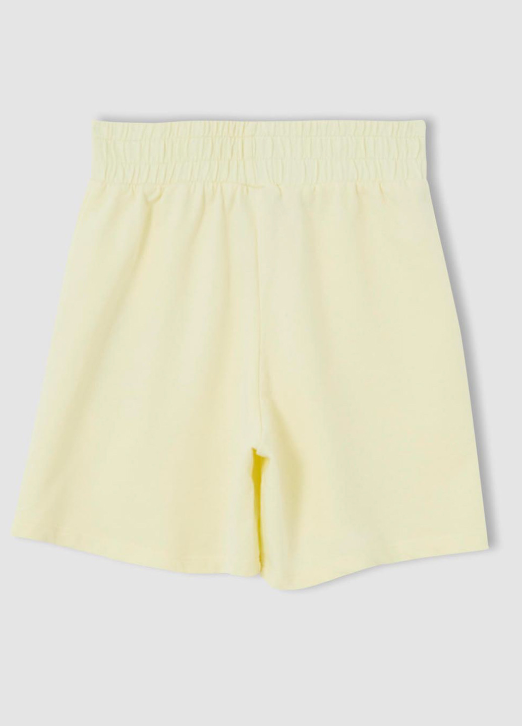 Желтый летний комплект (майка, шорты) DeFacto