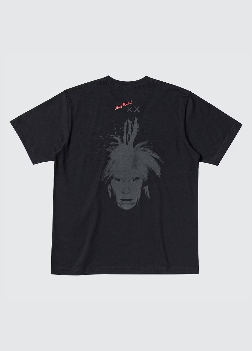 Черная футболка Uniqlo