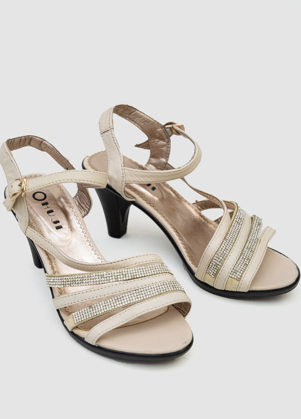 Светло-бежевые босоножки Bee с ремешком со стразами