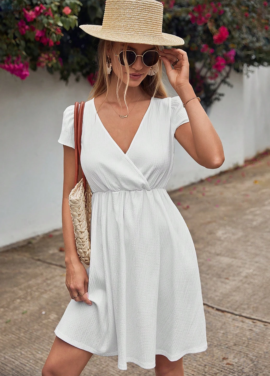 Белое кэжуал платье а-силуэт SHEIN однотонное