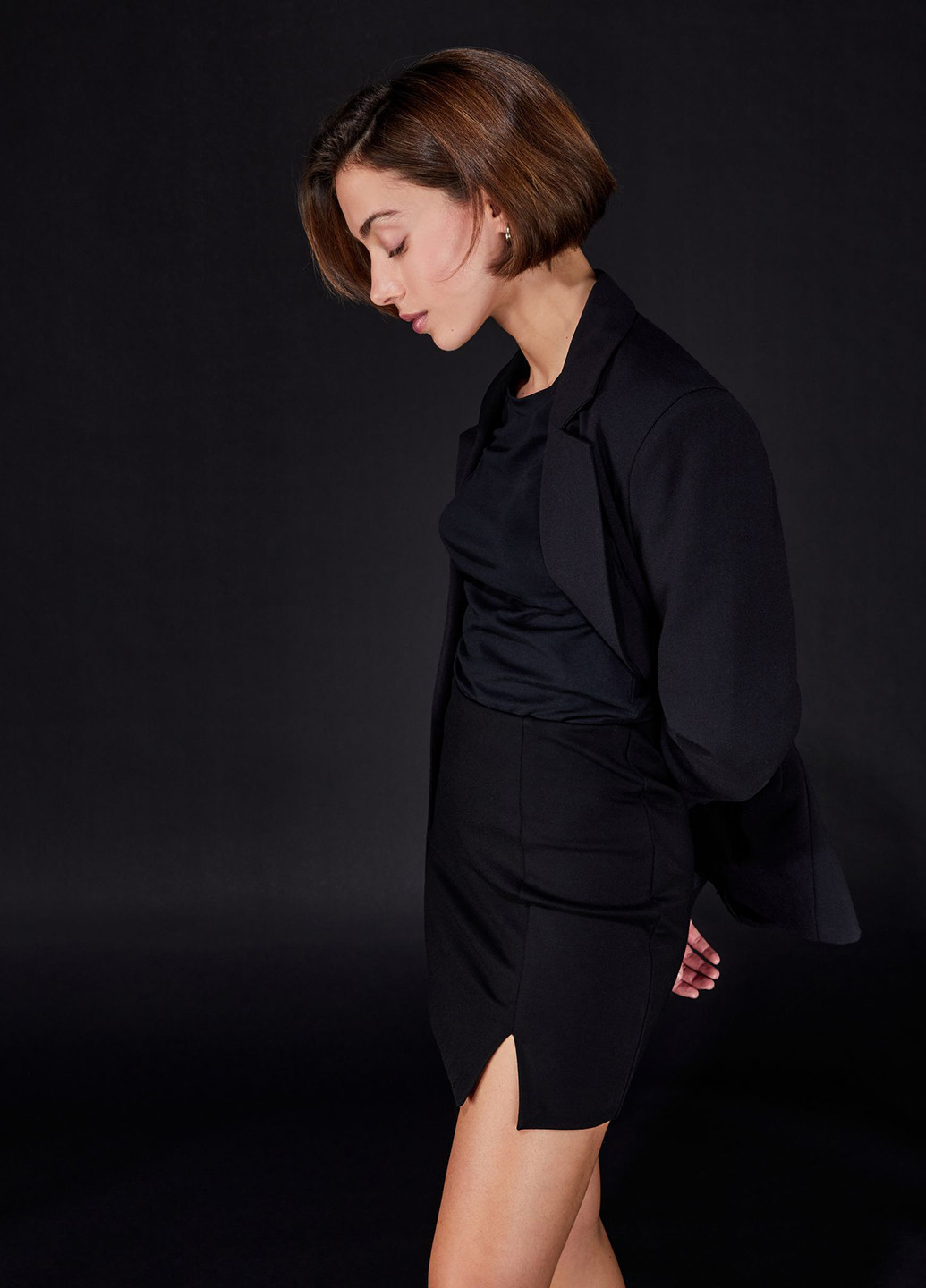 Черная кэжуал однотонная юбка Jennyfer а-силуэта (трапеция)