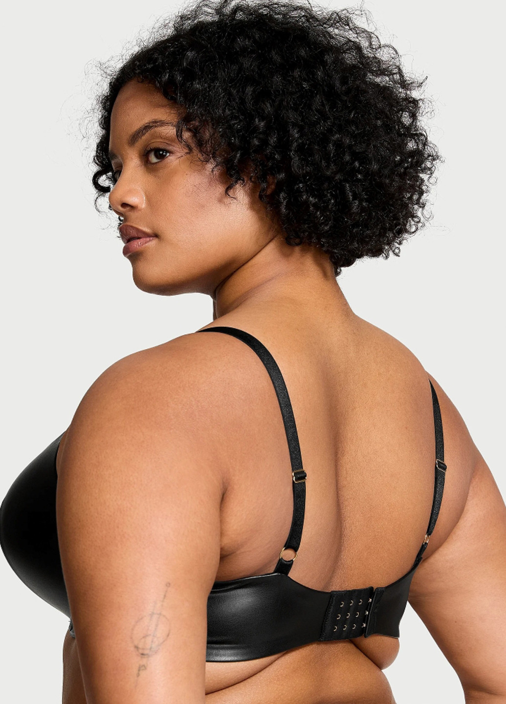 Черный демисезонный комплект (бюстгальтер, трусики) Victoria's Secret