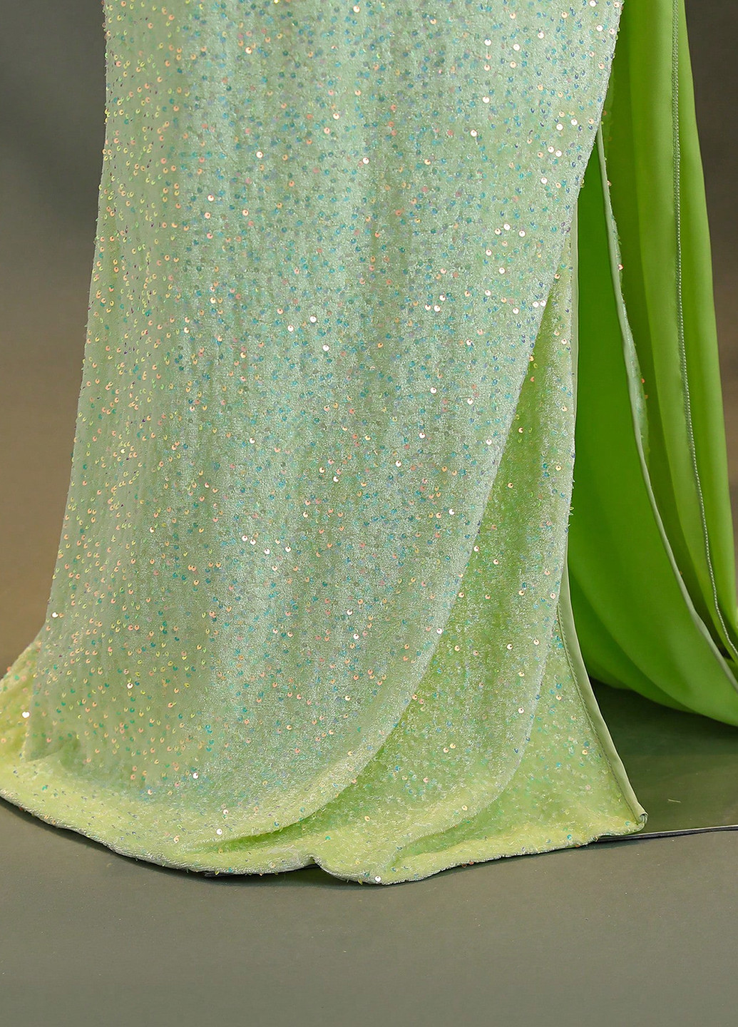 Світло-зелена сукня SHEIN (316734611)