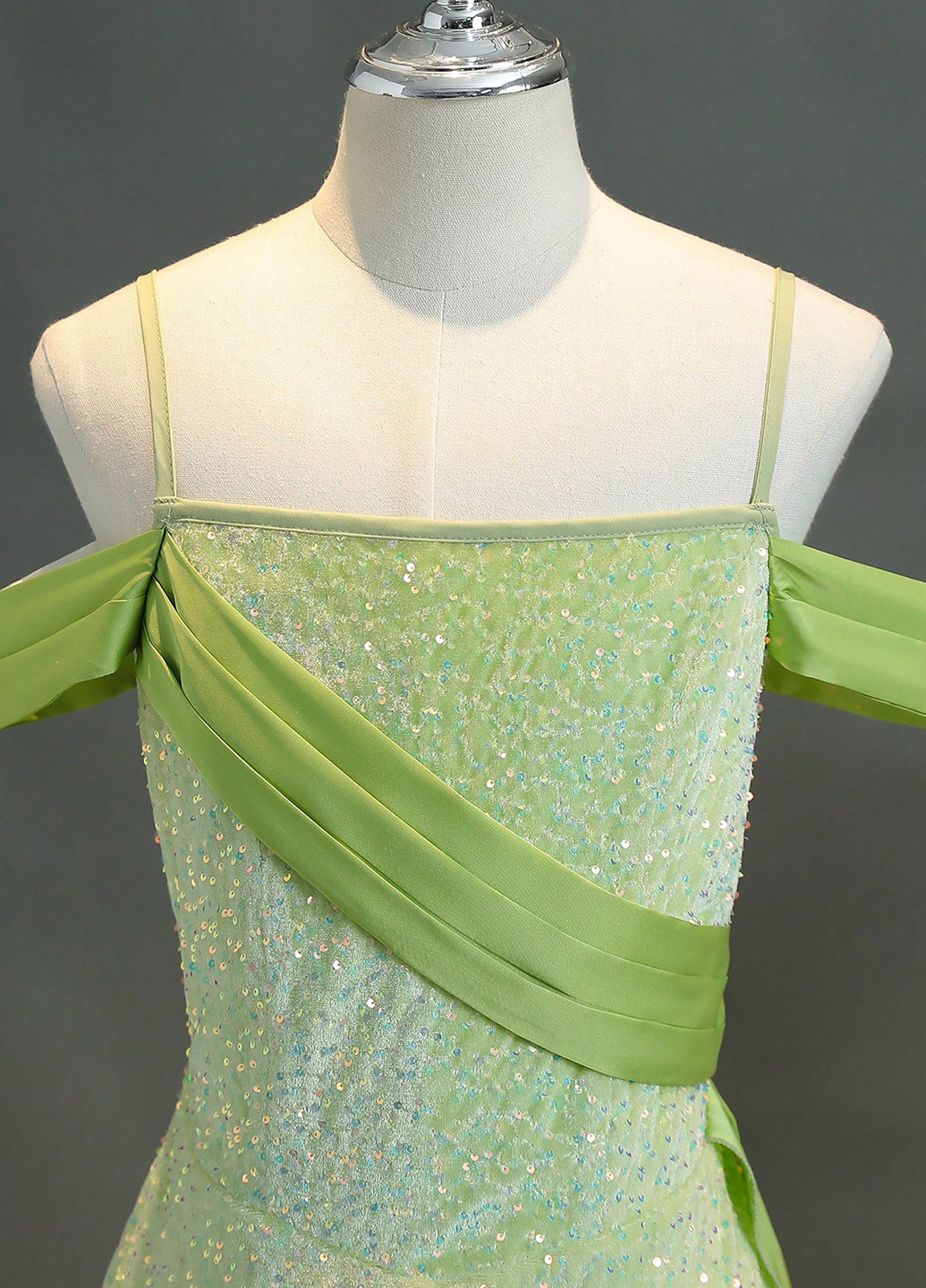 Світло-зелена сукня SHEIN (316734611)