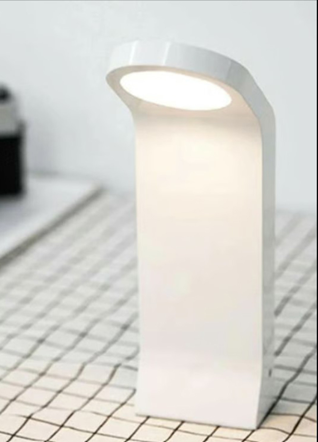 Лампа світлодіодна акумуляторна з сенсорним димером 20 LED Winner (256658824)