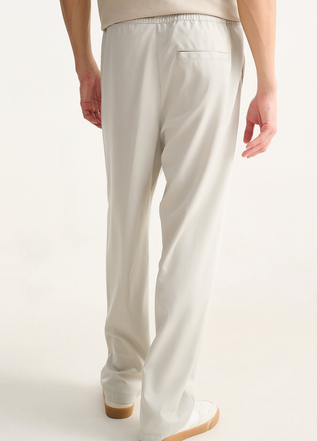 Айвори кэжуал демисезонные брюки C&A