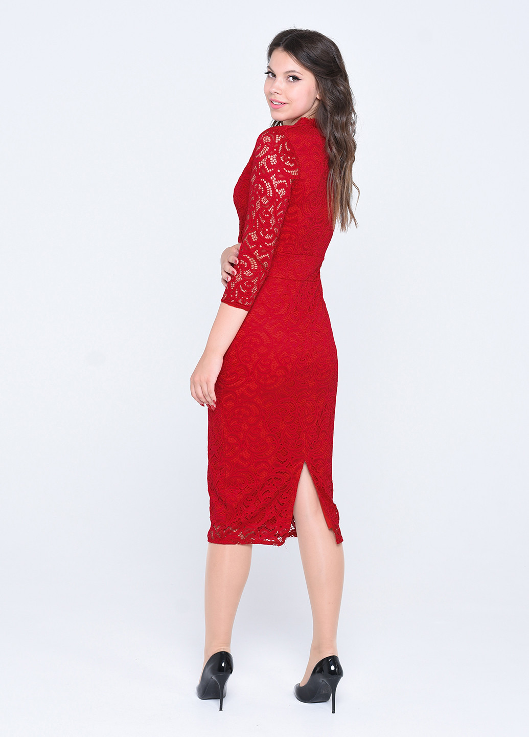 Красное кэжуал платье футляр Alpama однотонное