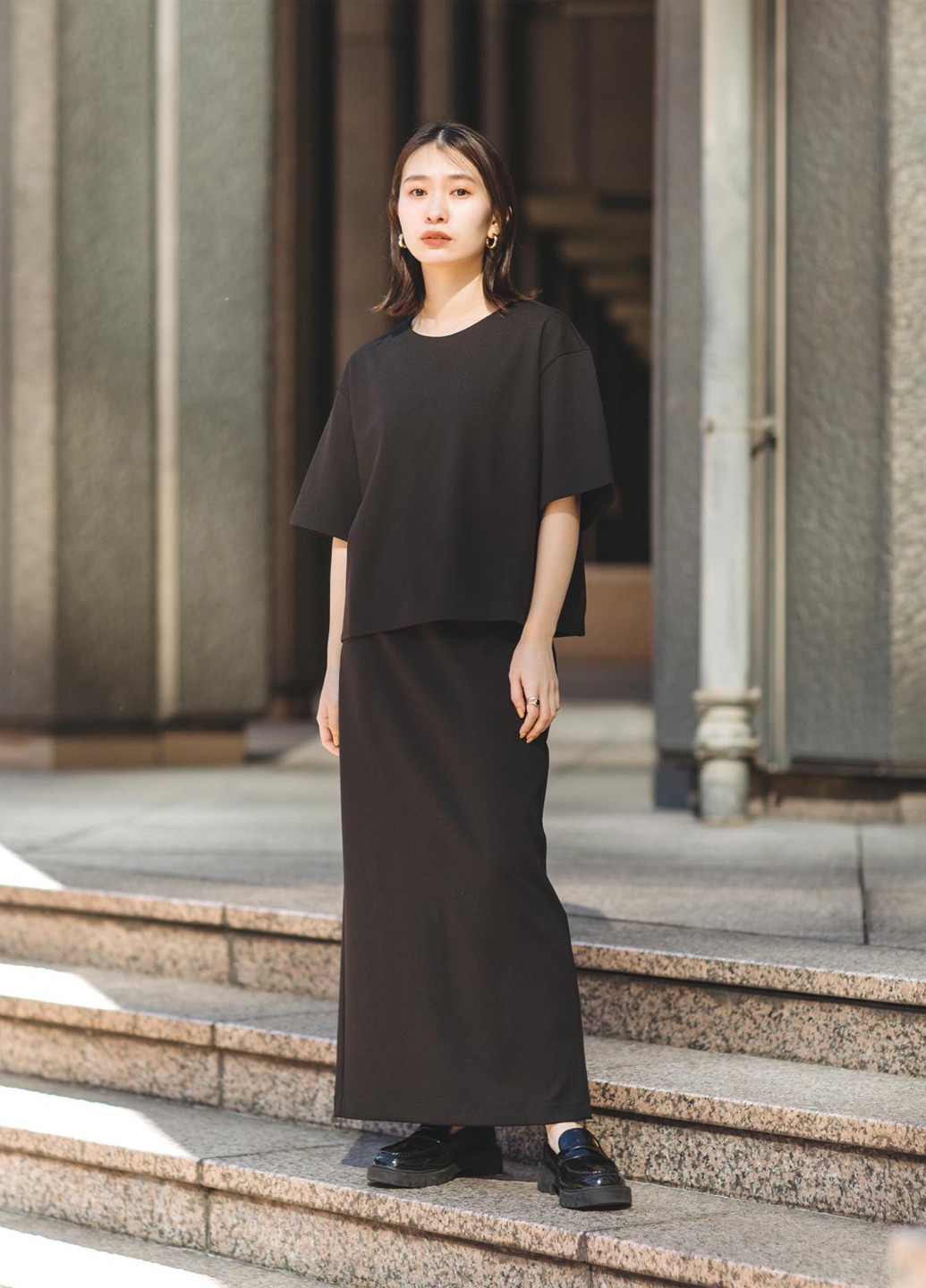 Черная кэжуал, офисная однотонная юбка Uniqlo карандаш