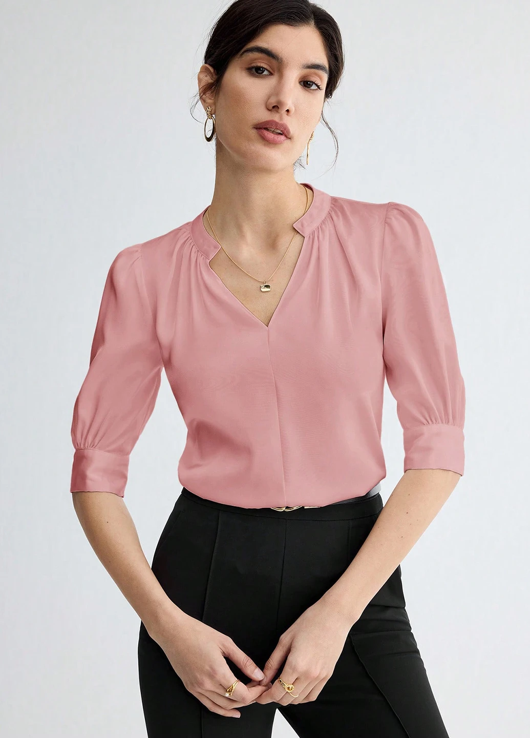 Пудровая блуза SHEIN