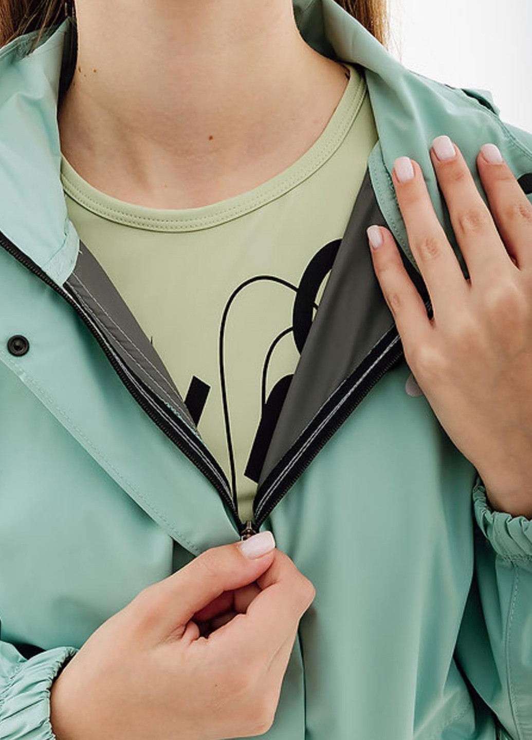 Бірюзова демісезонна куртка fb7492-309 Nike SWIFT SF JKT