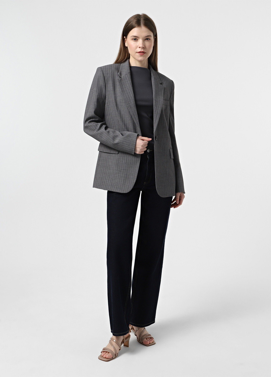 Бежевые босоножки Braska с ремешком плетение