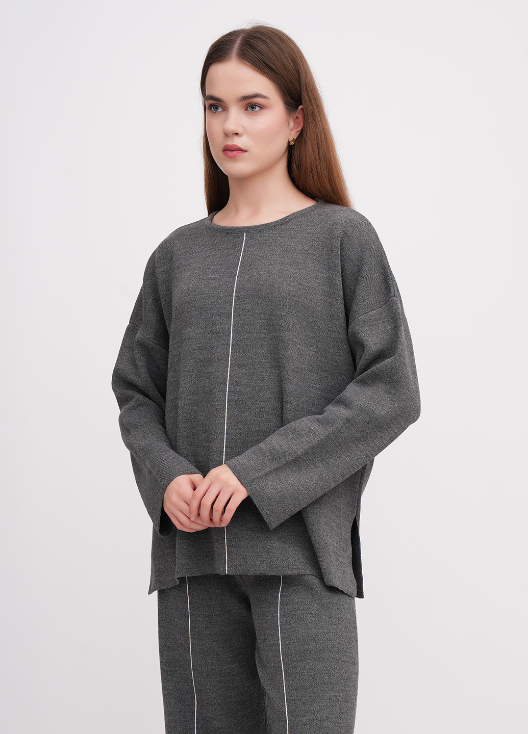 Темно-серый демисезонный свитер EQUILIBRI