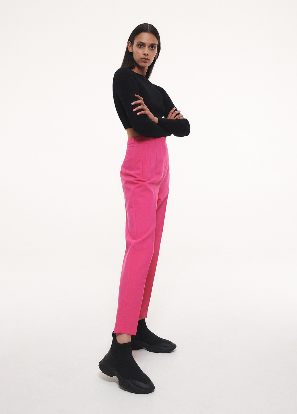Розовые кэжуал демисезонные зауженные, укороченные брюки Reserved
