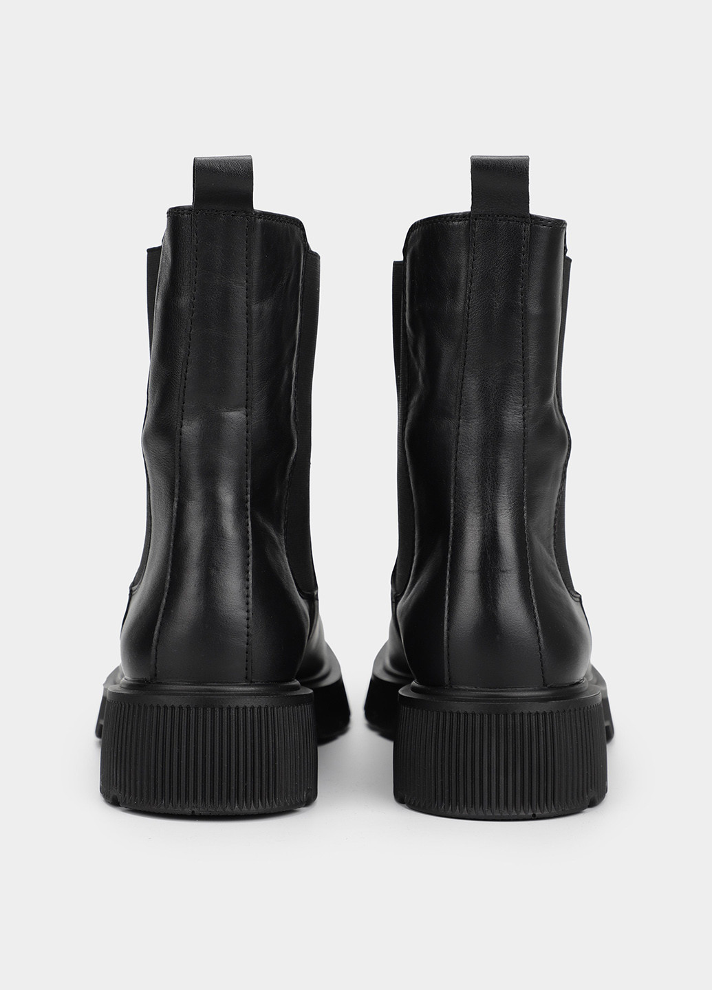 Осенние ботинки челси Braska без декора