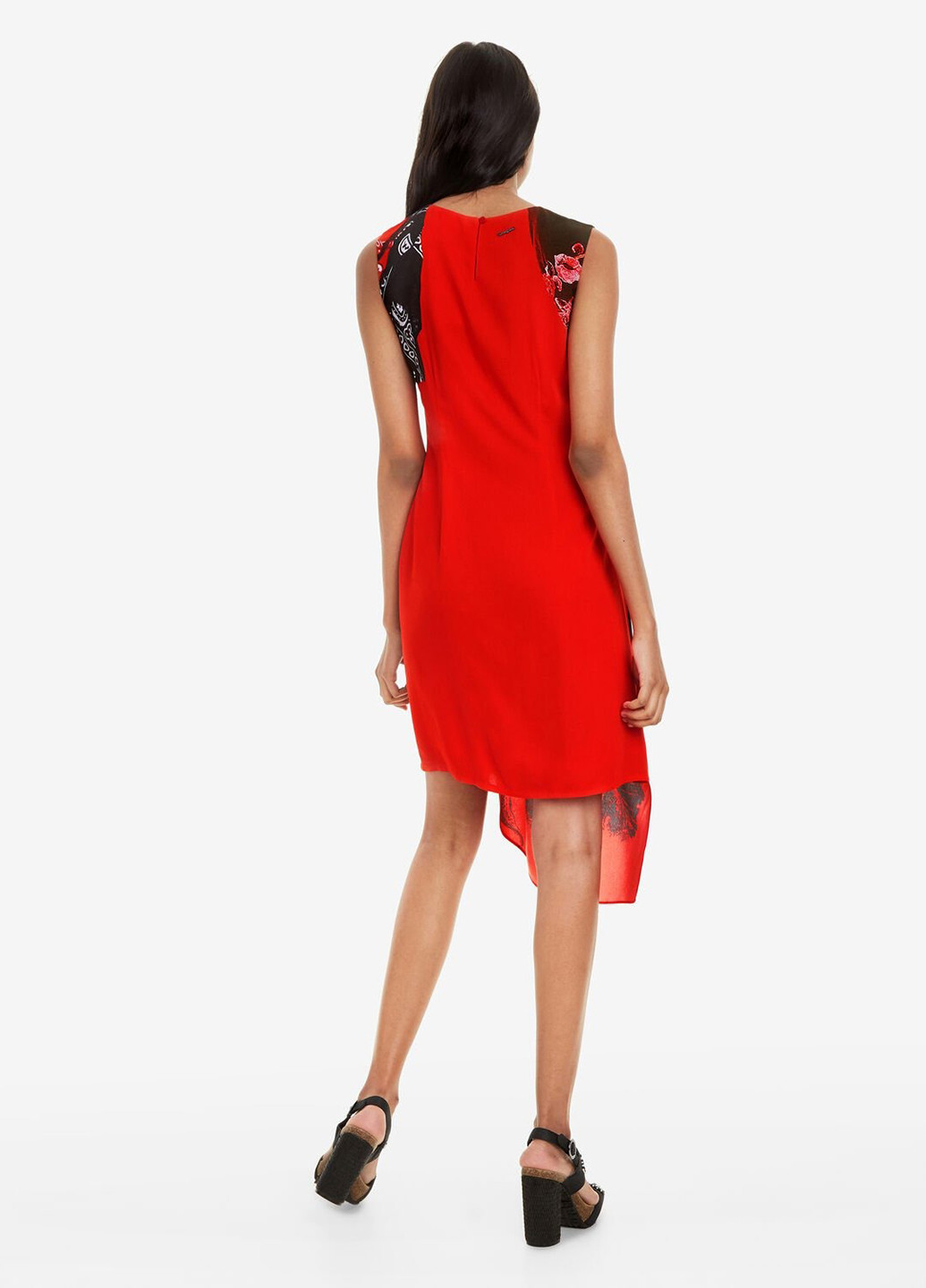 Красное кэжуал платье Desigual с рисунком