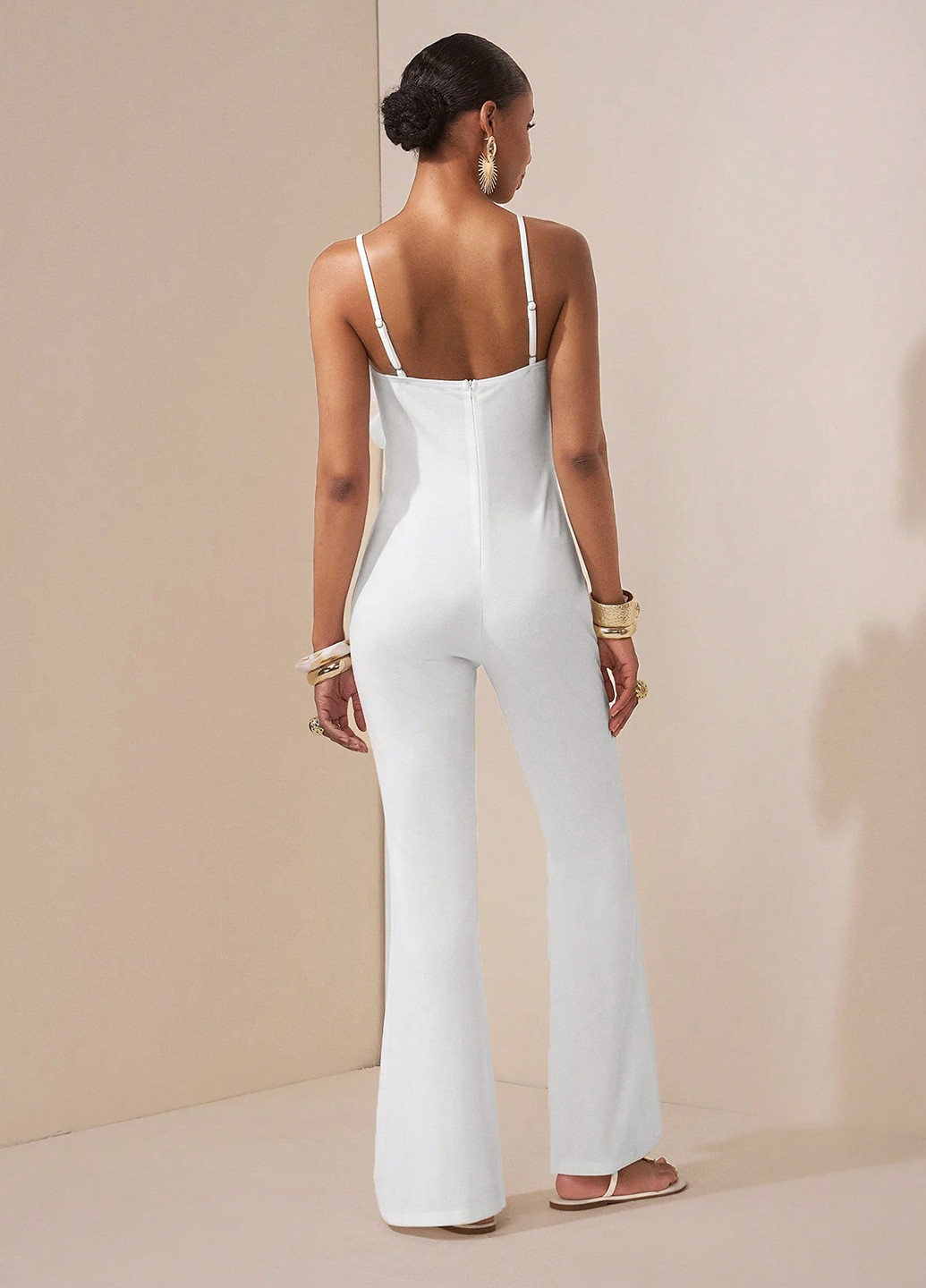 Комбинезон SHEIN комбинезон-брюки однотонный белый праздничный, вечерний полиэстер, трикотаж