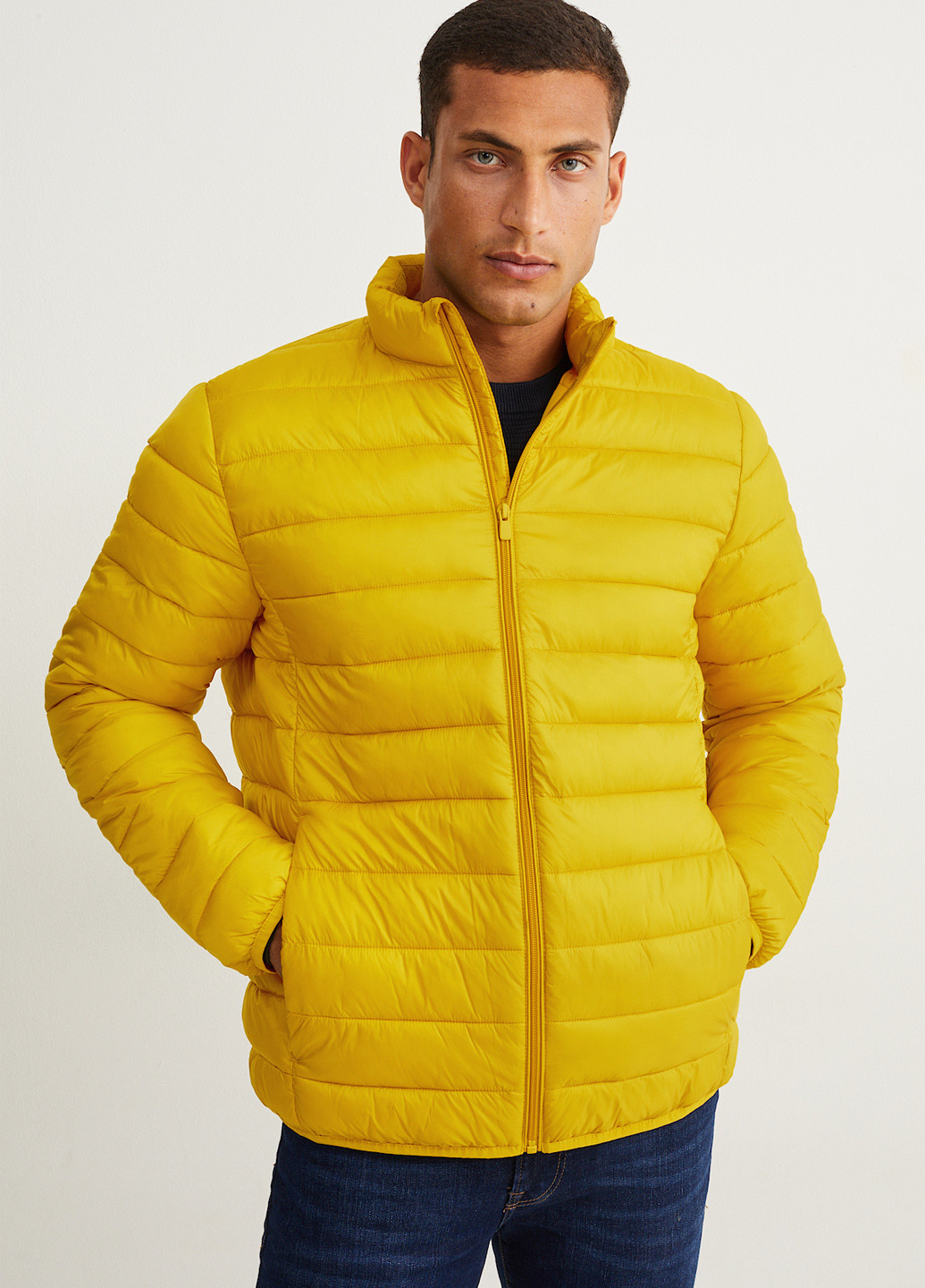 Жовта демісезонна куртка C&A