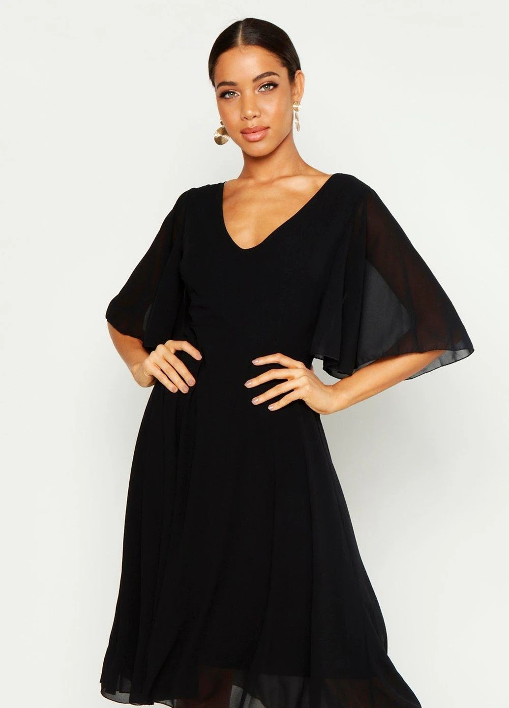 Черное платье Boohoo