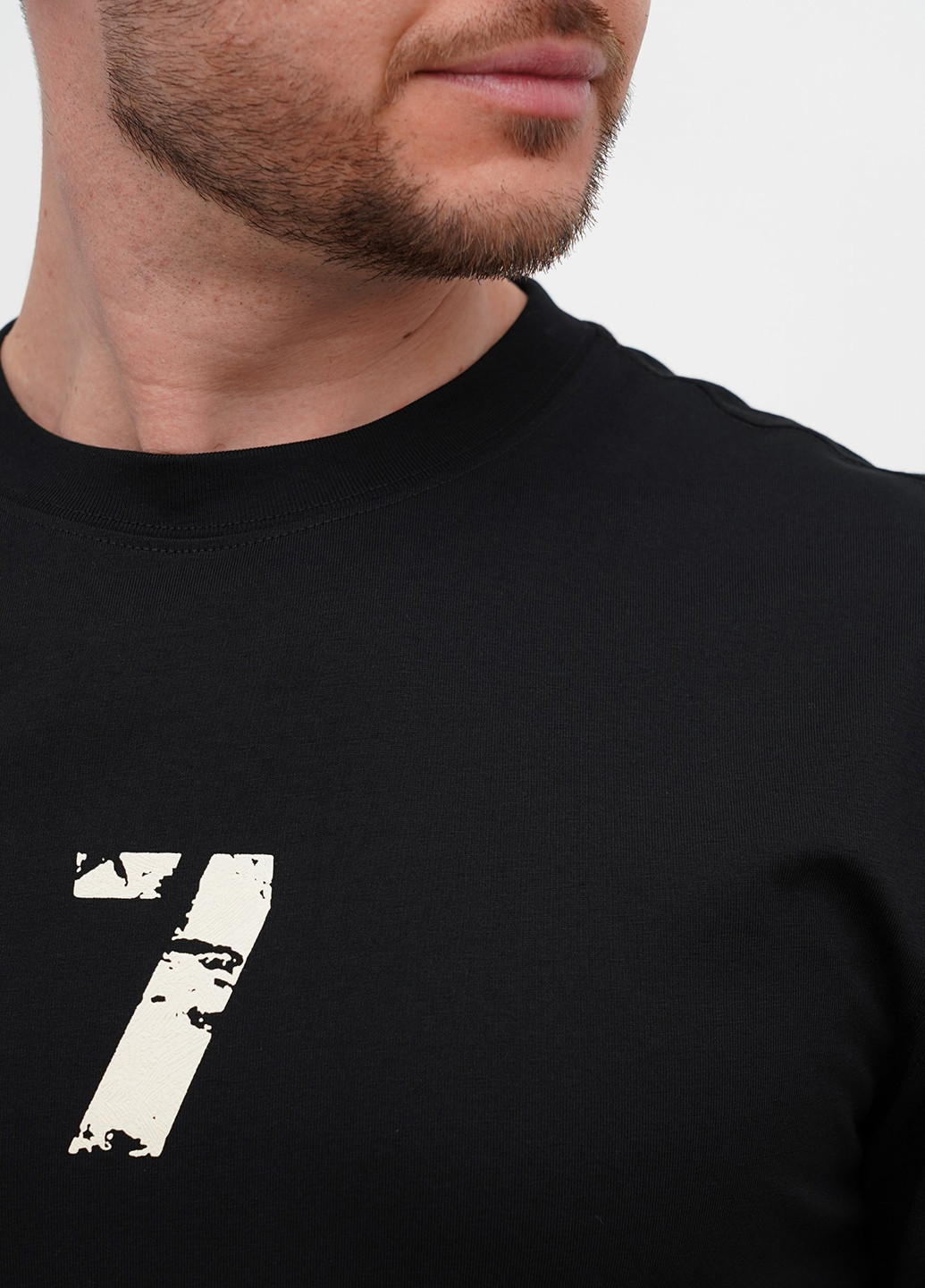 Черная футболка Trend Collection