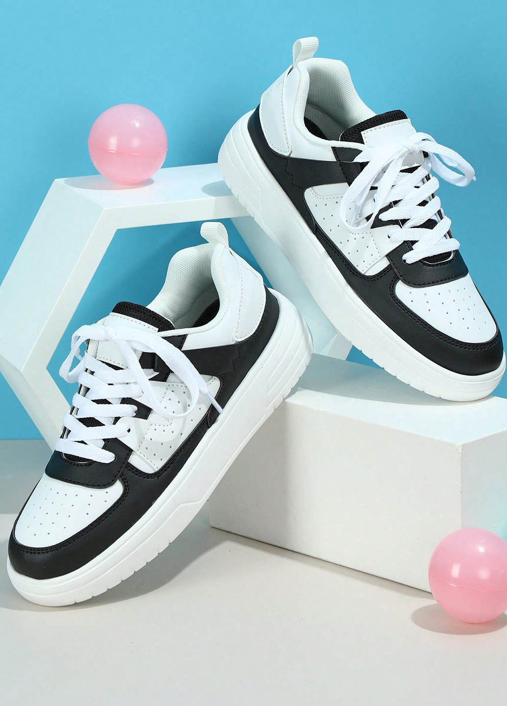 Чорно-білі кеди SHEIN