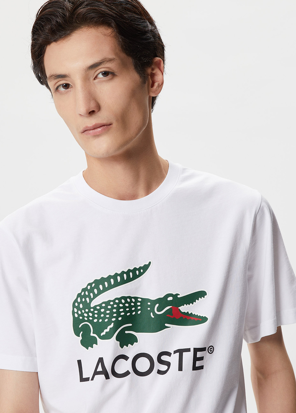 Белая футболка Lacoste