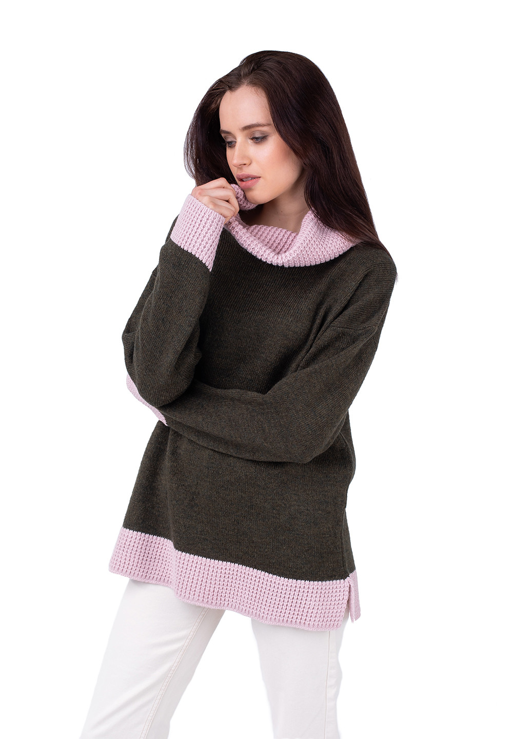 Оливковий демісезонний светр жіночий джемпер Bakhur