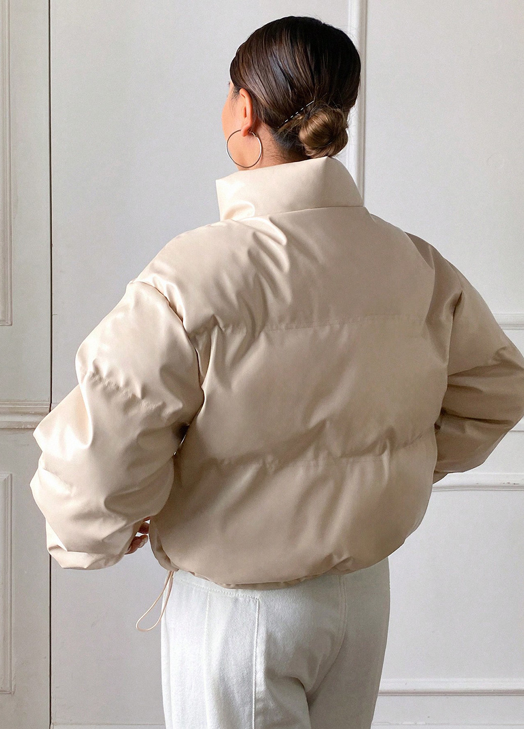 Светло-бежевая зимняя куртка SHEIN