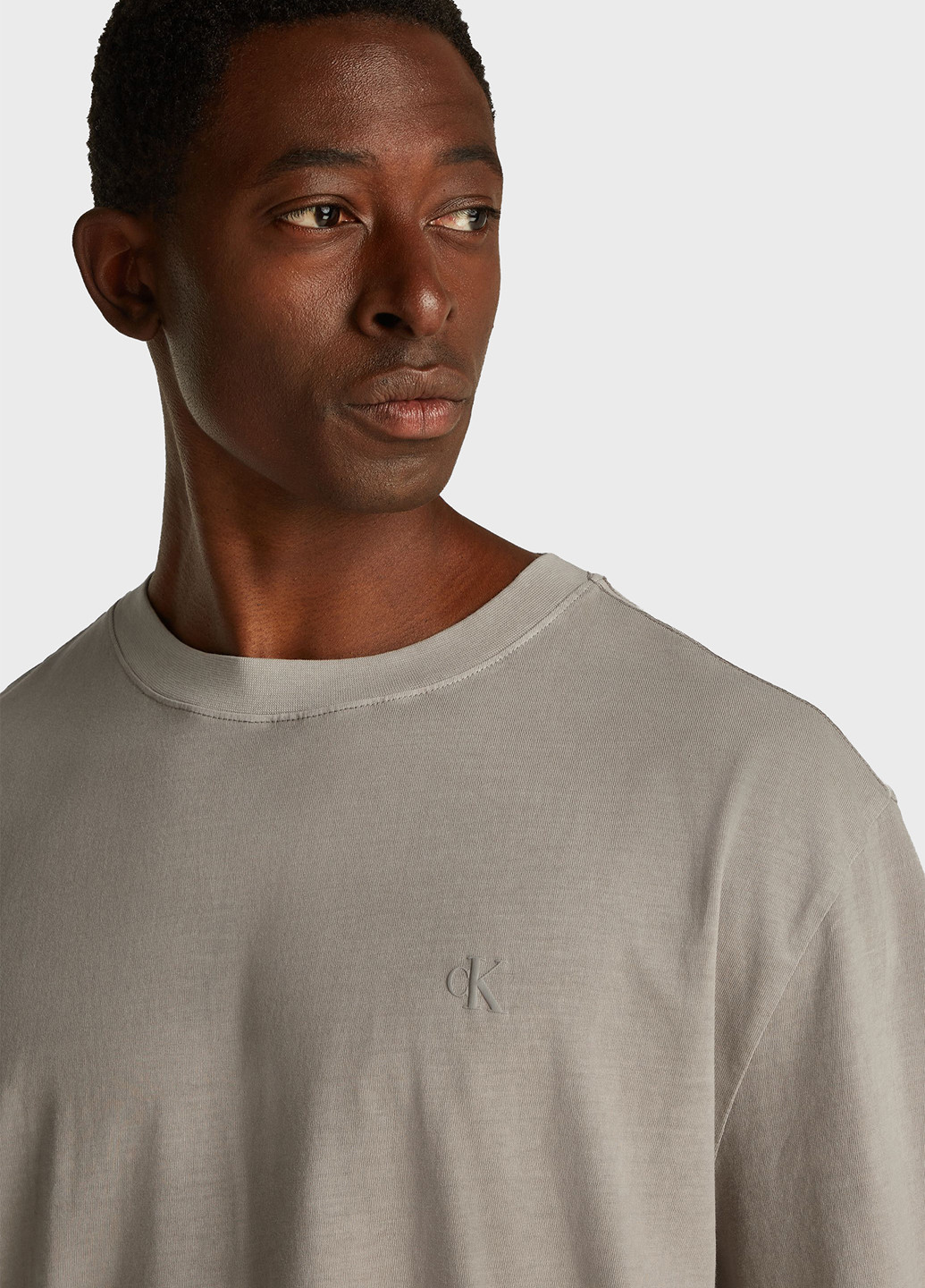 Сіро-бежева футболка Calvin Klein Jeans
