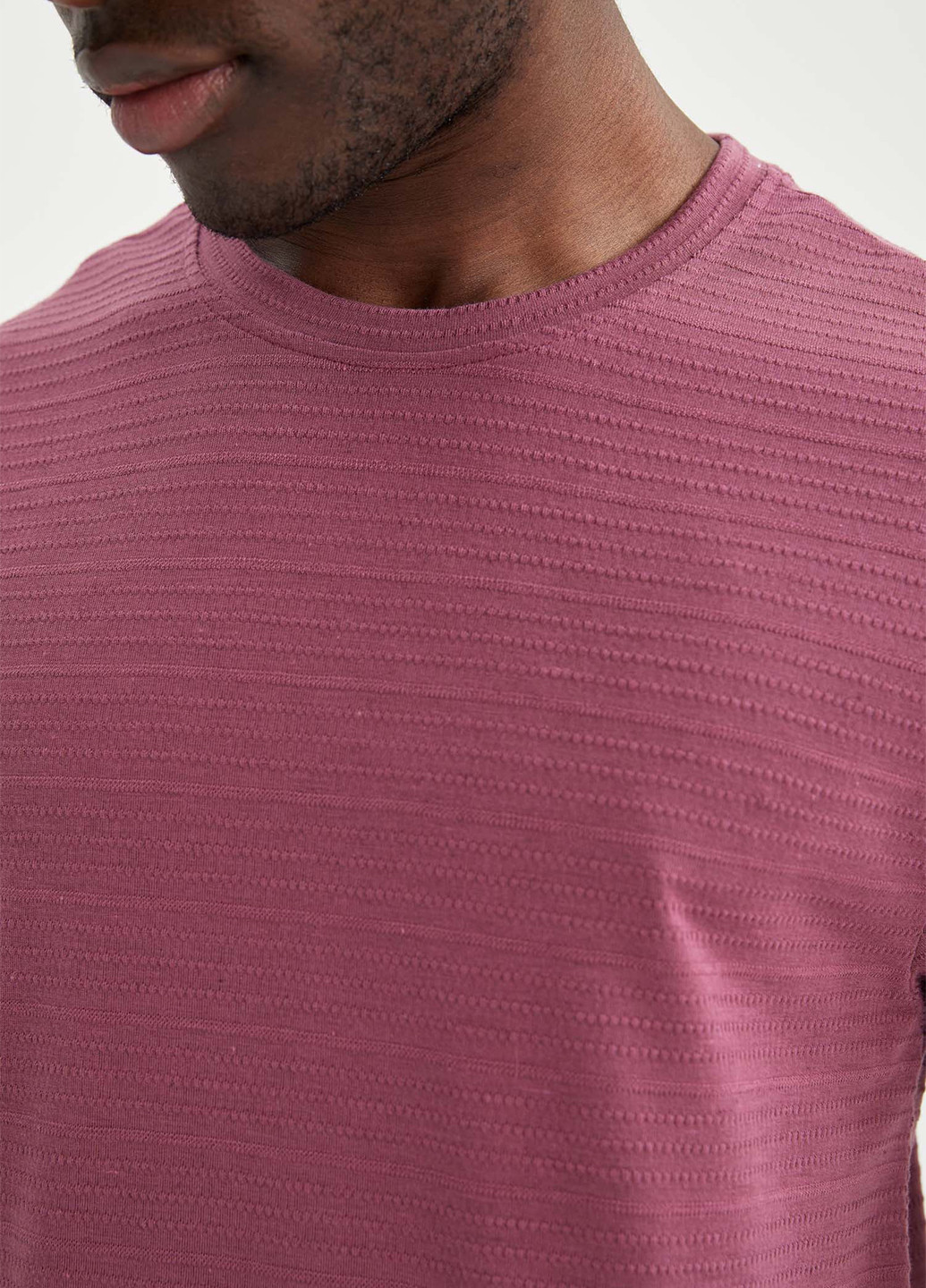 Темно-розовая футболка DeFacto