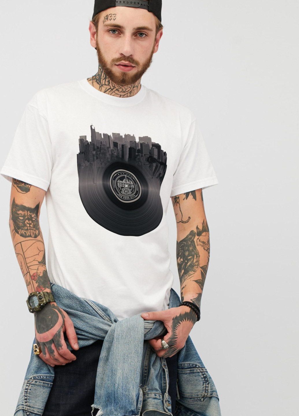 Белая футболка YAPPI