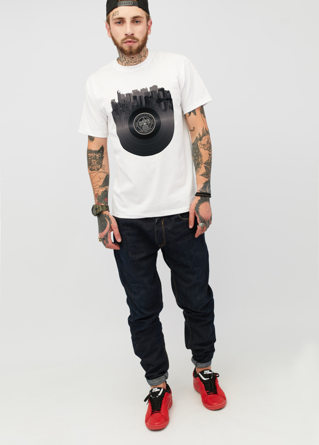 Белая футболка YAPPI