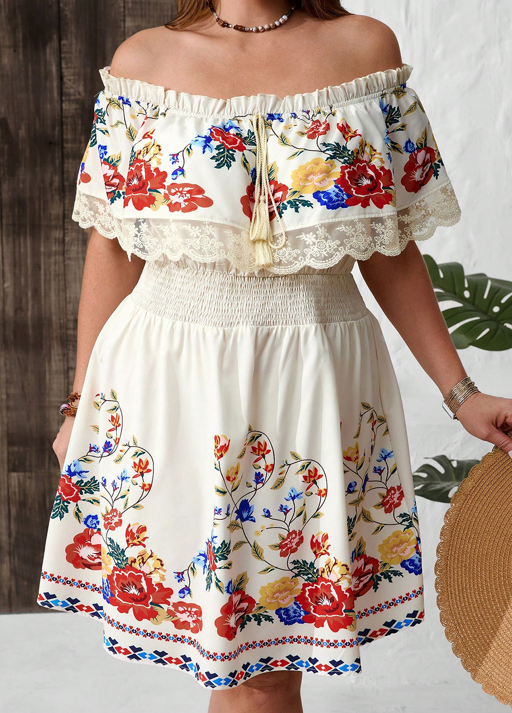 Кремова кежуал сукня з відкритими плечима SHEIN з квітковим принтом