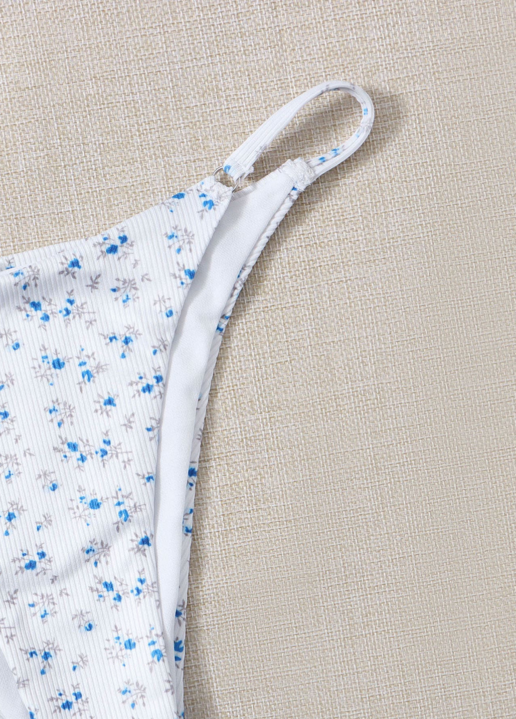 Бежевый летний купальник (лиф, трусики) бикини, раздельный SHEIN