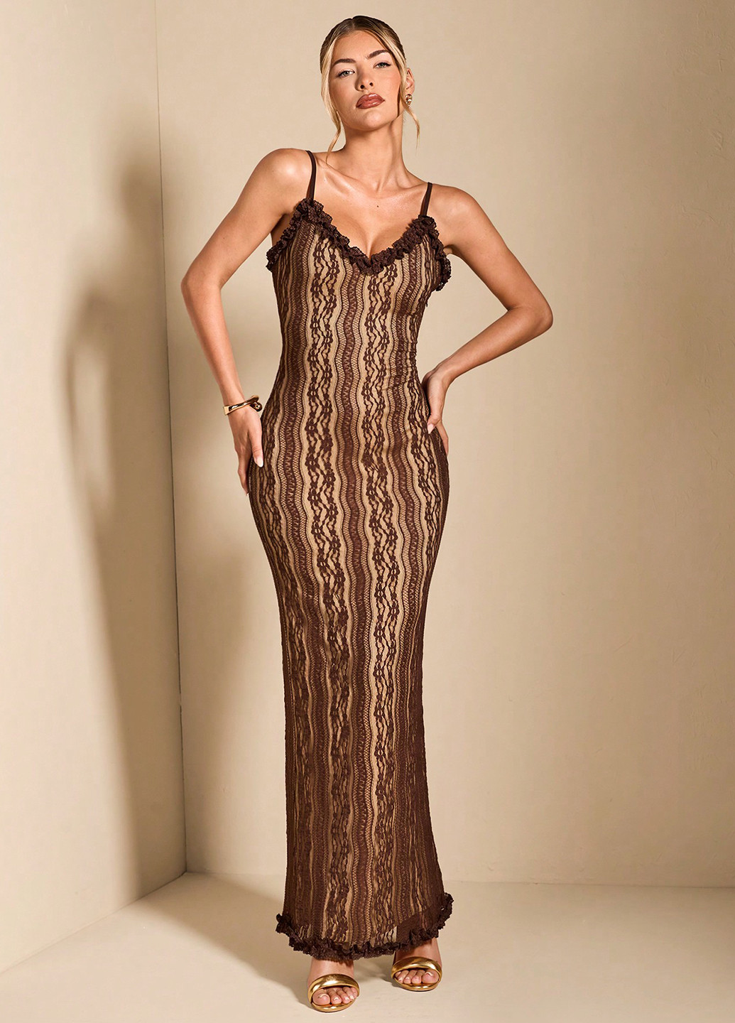 Коричневое вечернее платье платье-комбинация SHEIN с цветочным принтом