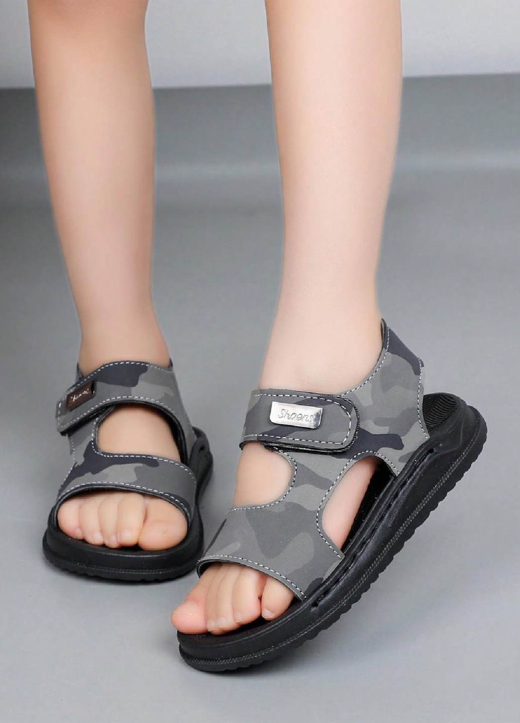 Серые кэжуал сандалии SHEIN на липучке