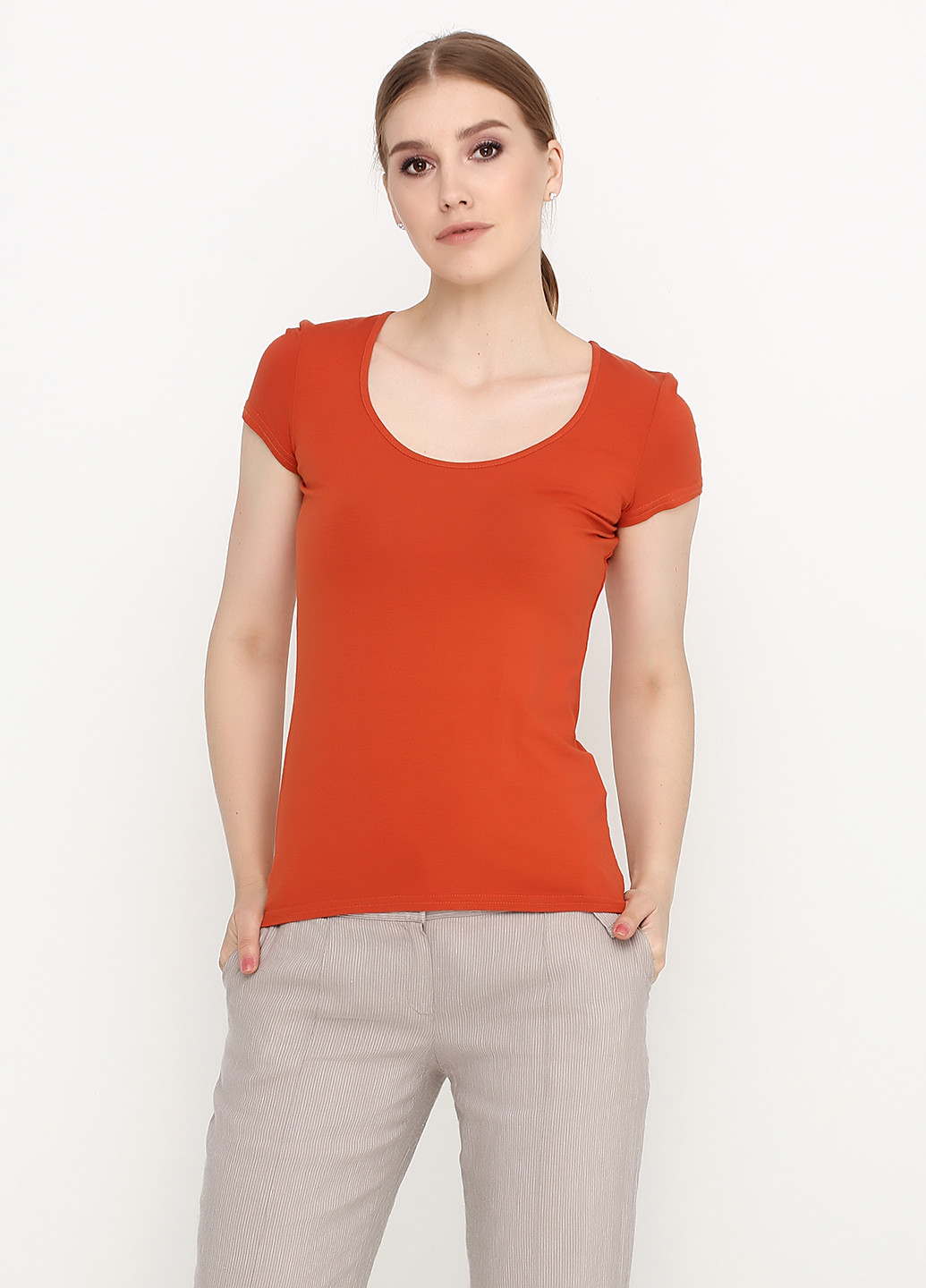 Рыжая летняя футболка Mado
