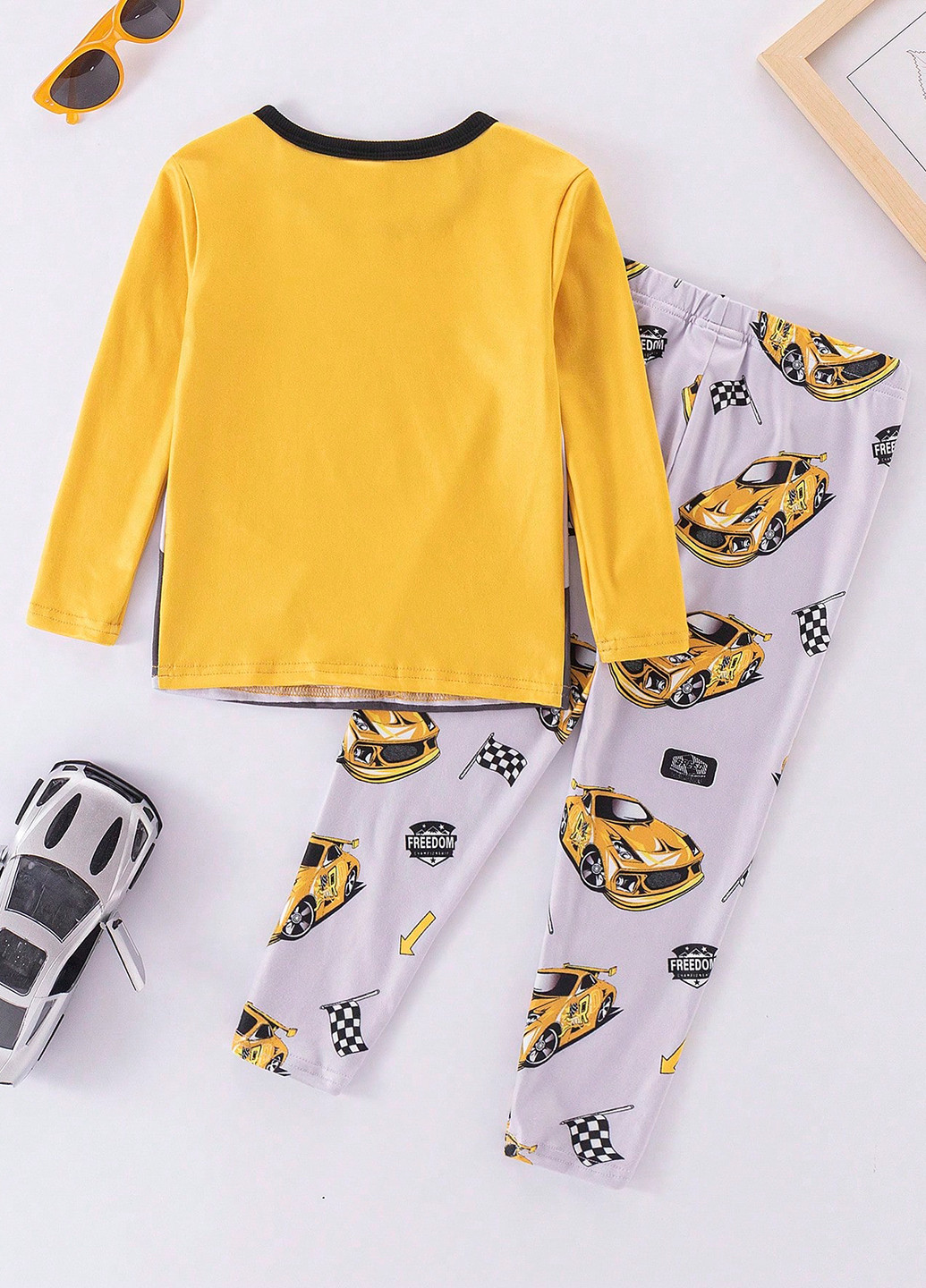 Желтая всесезон пижама (лонгслив, брюки) лонгслив + брюки SHEIN