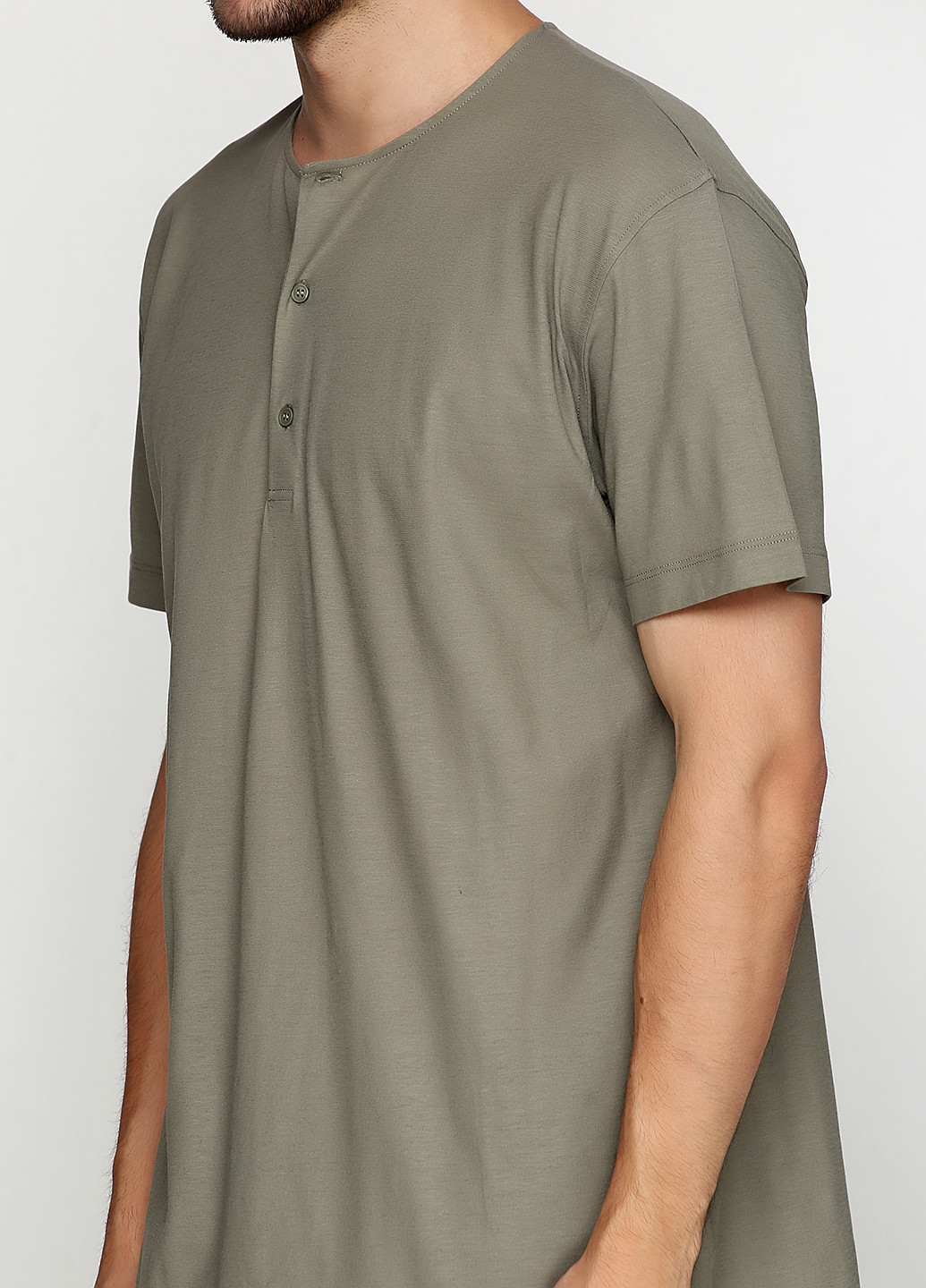 Хаки (оливковая) футболка Cos