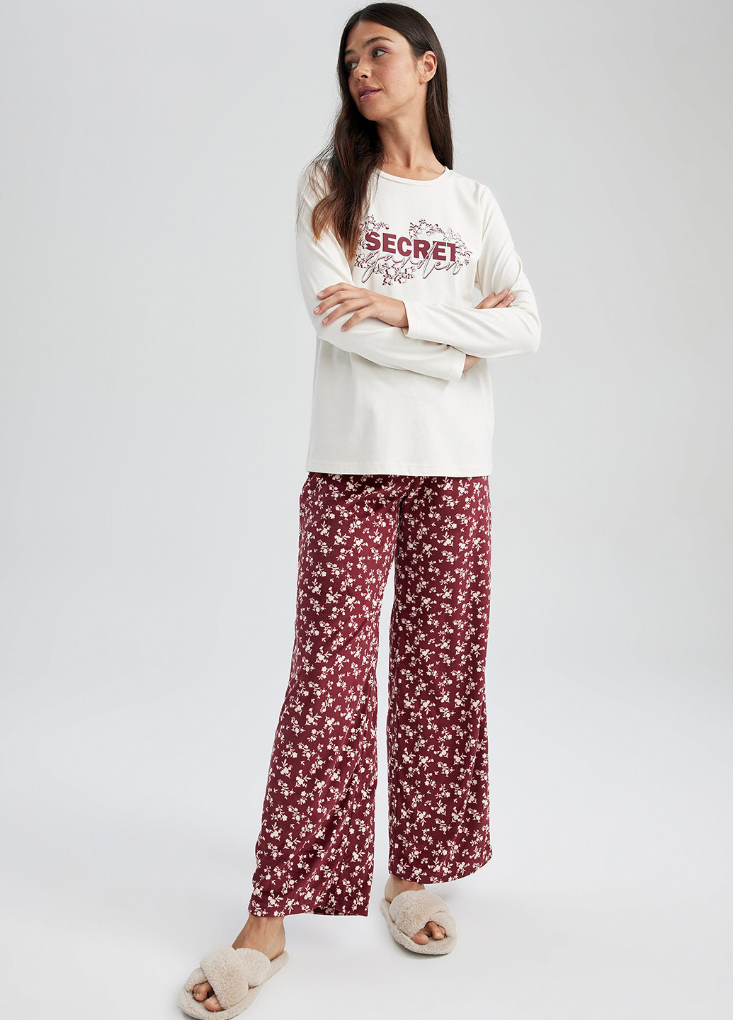 Бордовая всесезон пижама (лонгслив, брюки) лонгслив + брюки DeFacto