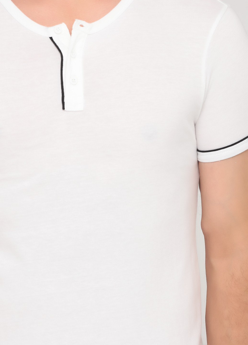 Белая футболка Club Monaco
