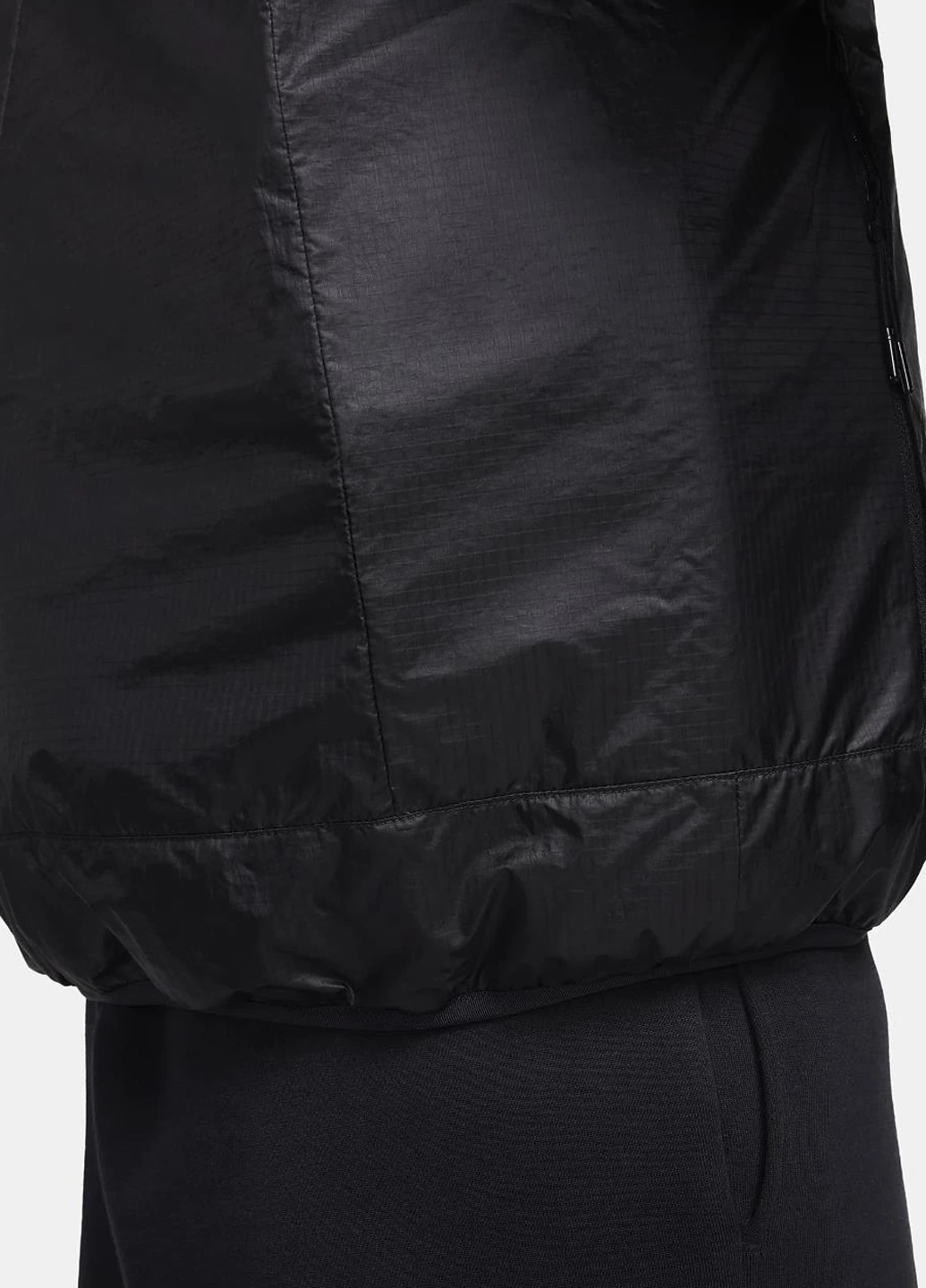 Чорна демісезонна куртка fb7858-010 Nike SPORTSWEAR TECH THERMA-FIT LOOSE INSULATED