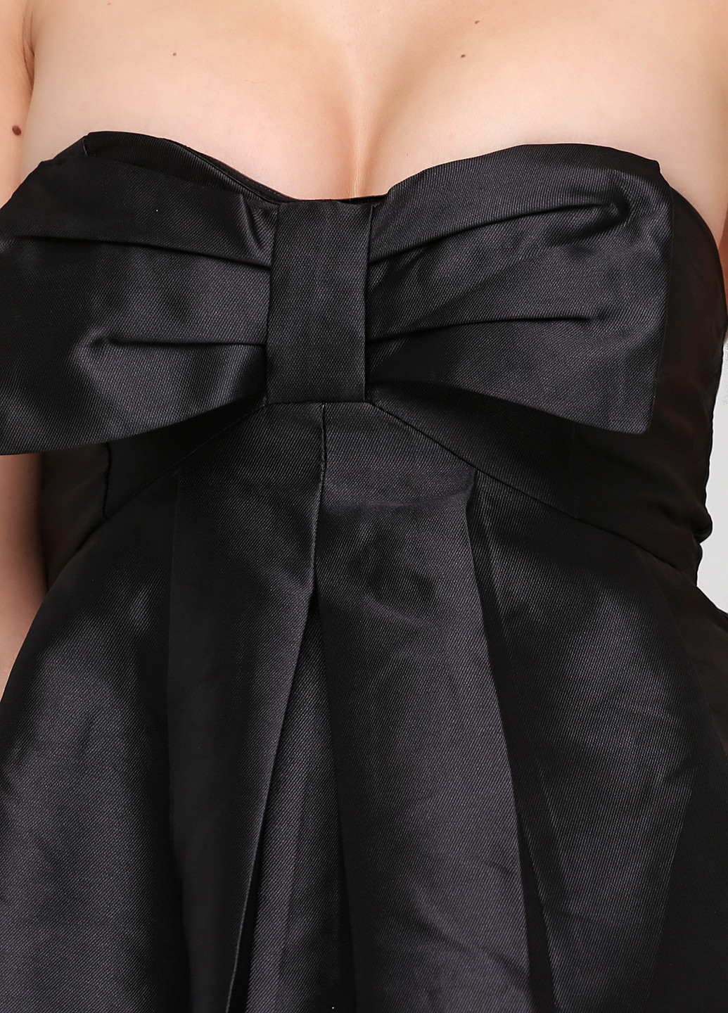 Черное коктейльное платье а-силуэт Collection IRL однотонное