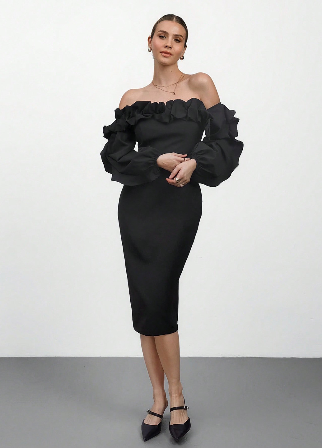 Чорна вечірня сукня силуетна, на одне плече SHEIN однотонна