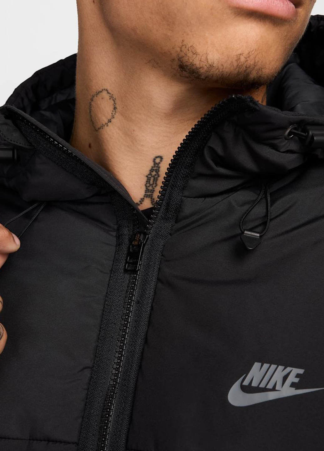 Чорна зимня куртка hf6825-010 Nike M NSW OW SYN FILL JKT