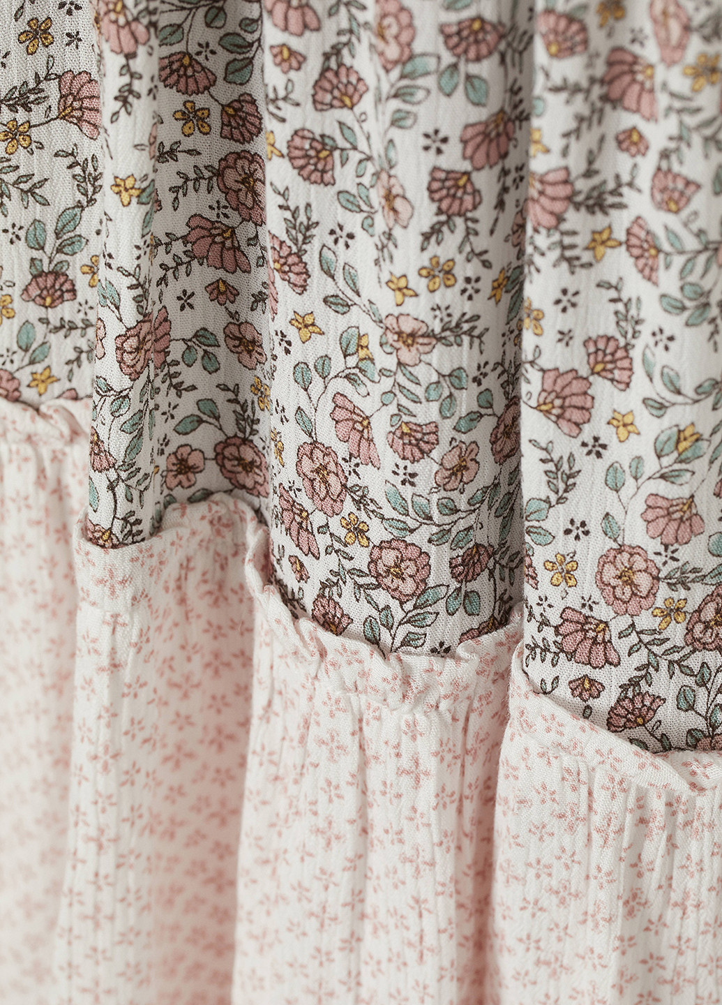 Комбинированное кэжуал платье H&M с цветочным принтом