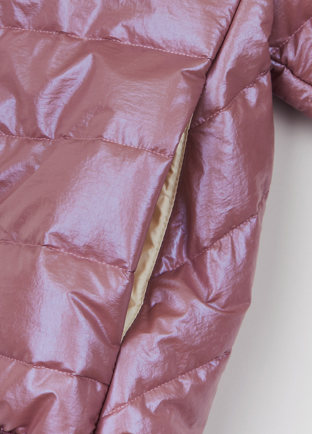 Розовая демисезонная куртка Z16