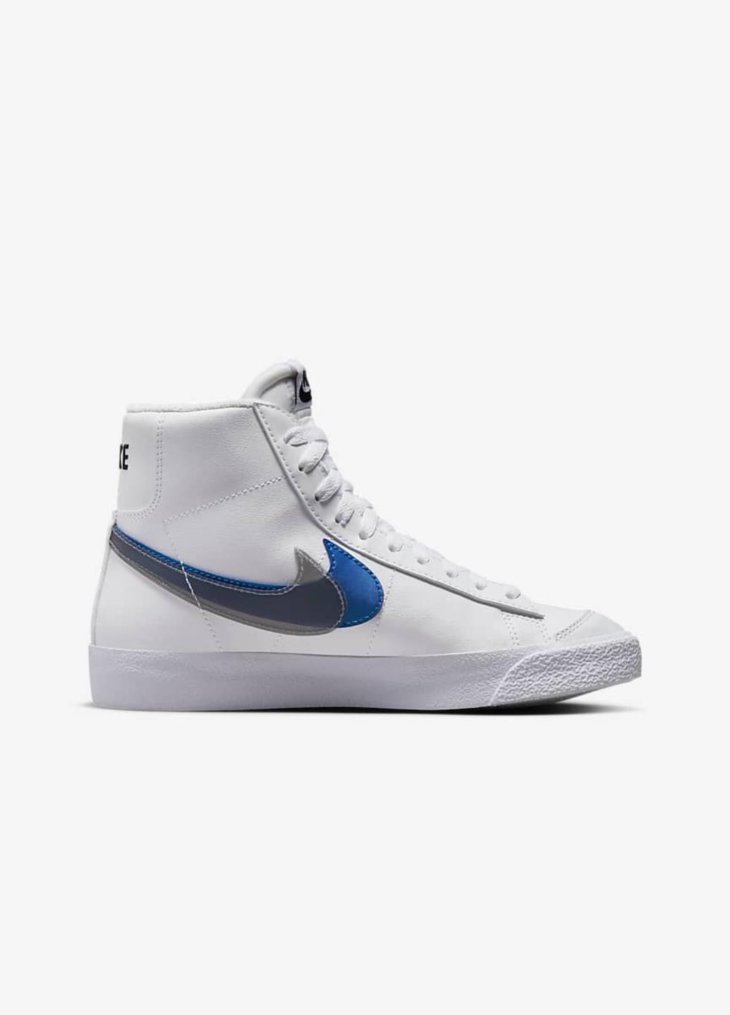 Білі кеди blazer mid next nature (gs) fd0690-100 Nike Blazer Mid Next Nature (GS)