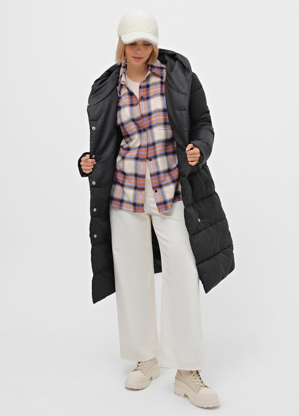 Чорна зимня куртка куртка-пальто Braska 91-205/301