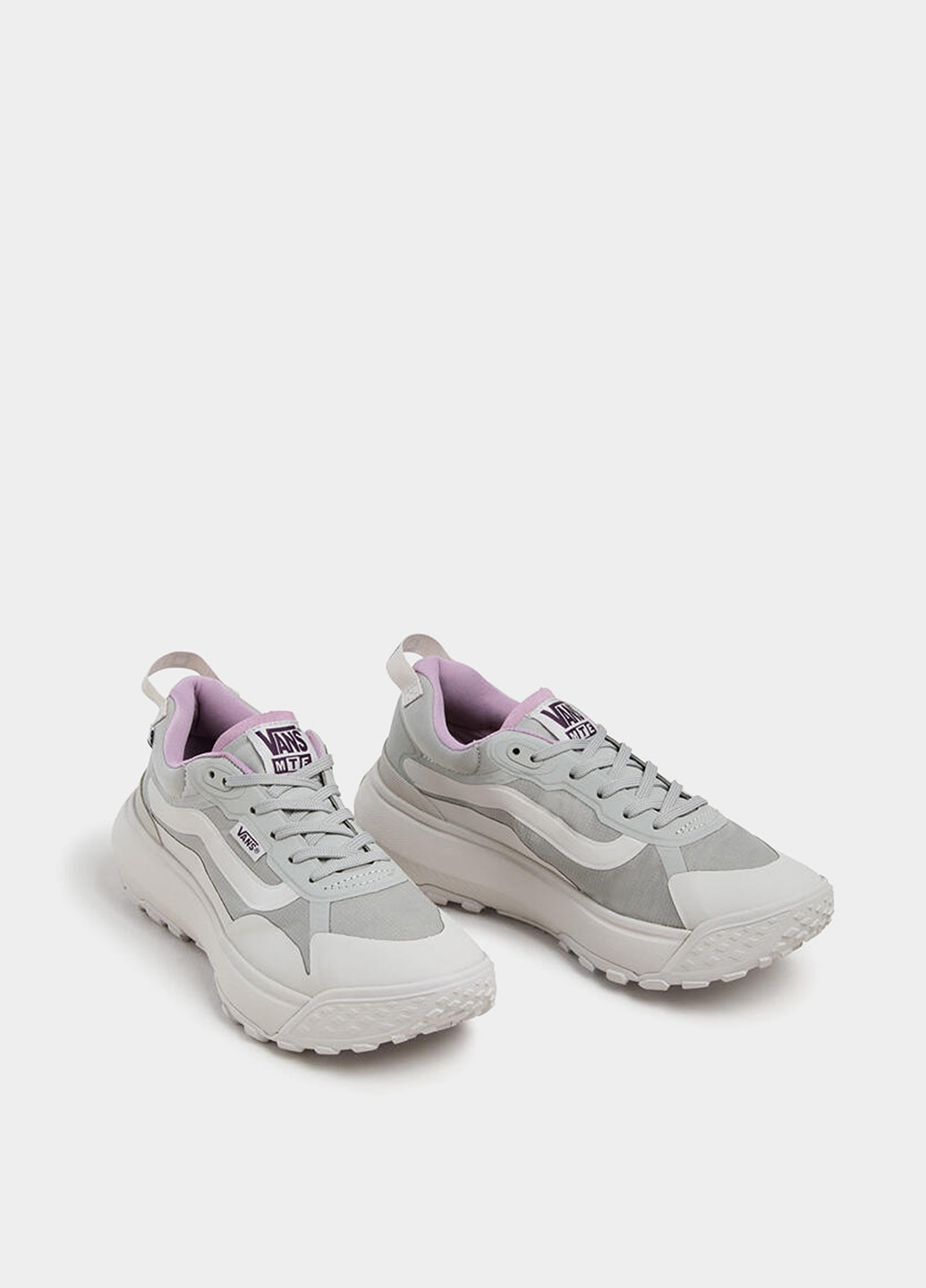 Світло-сірі всесезонні кросівки Vans